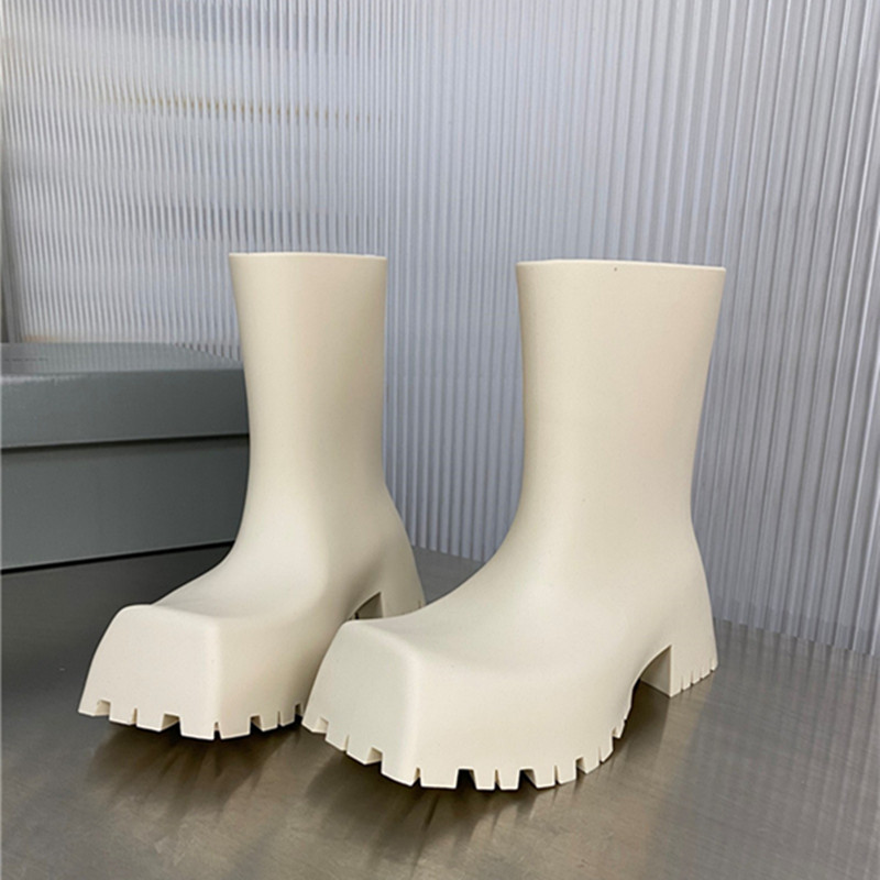 

2022 Fashion Summer Rain Boots Rubber Trooper Boot 22ss Rainboot Platform Square Toe Tire High Heels Chunky Women Men Outsole Mid Long Fashion Party Shoes Water Shoe, Hjp02