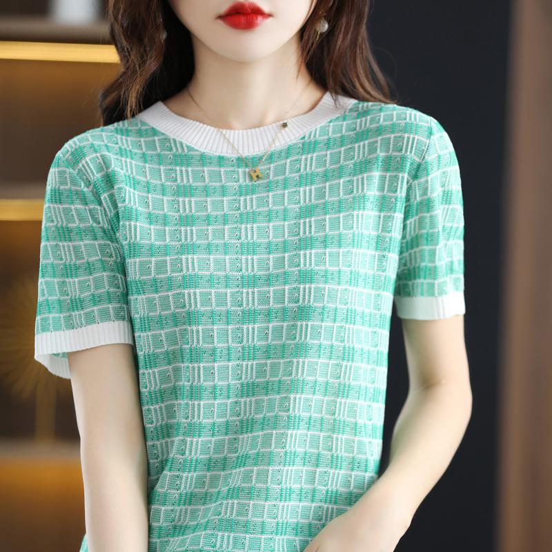

Women' T-Shirt Summer Ice Silk Round Neck Knitted Short-sleeved Ladies Simple Fashion Striped Color Matching Loose Top T-shirtWomen, Black