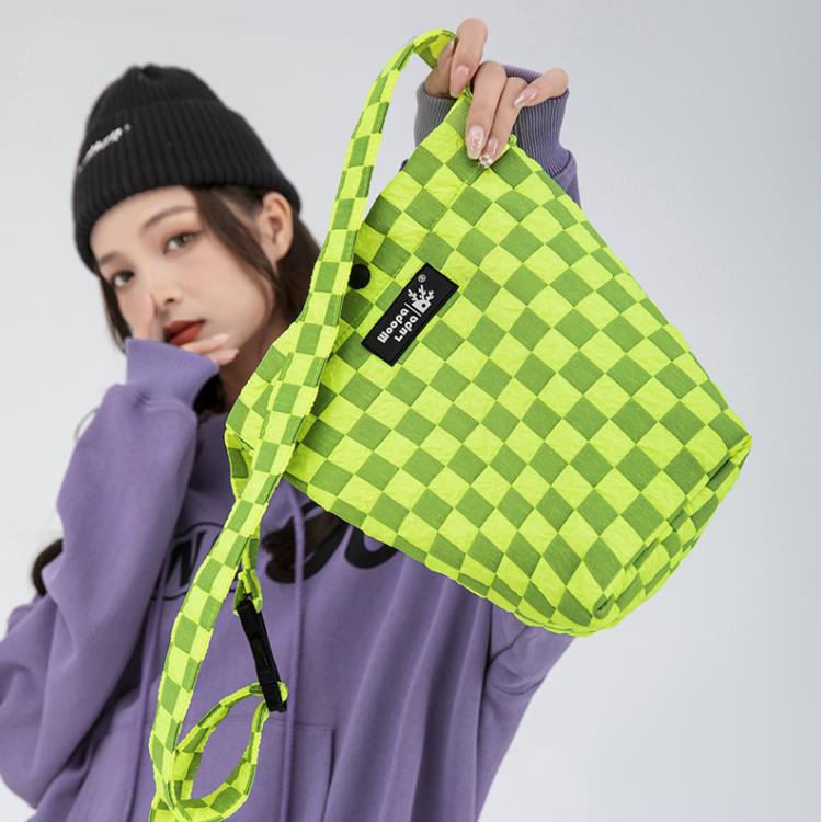 

Spring/Summer Bucket Women's Bag Handbag One Shoulder Handheld Underarm Bag Printed Checkerboard Messenger Bags, Black