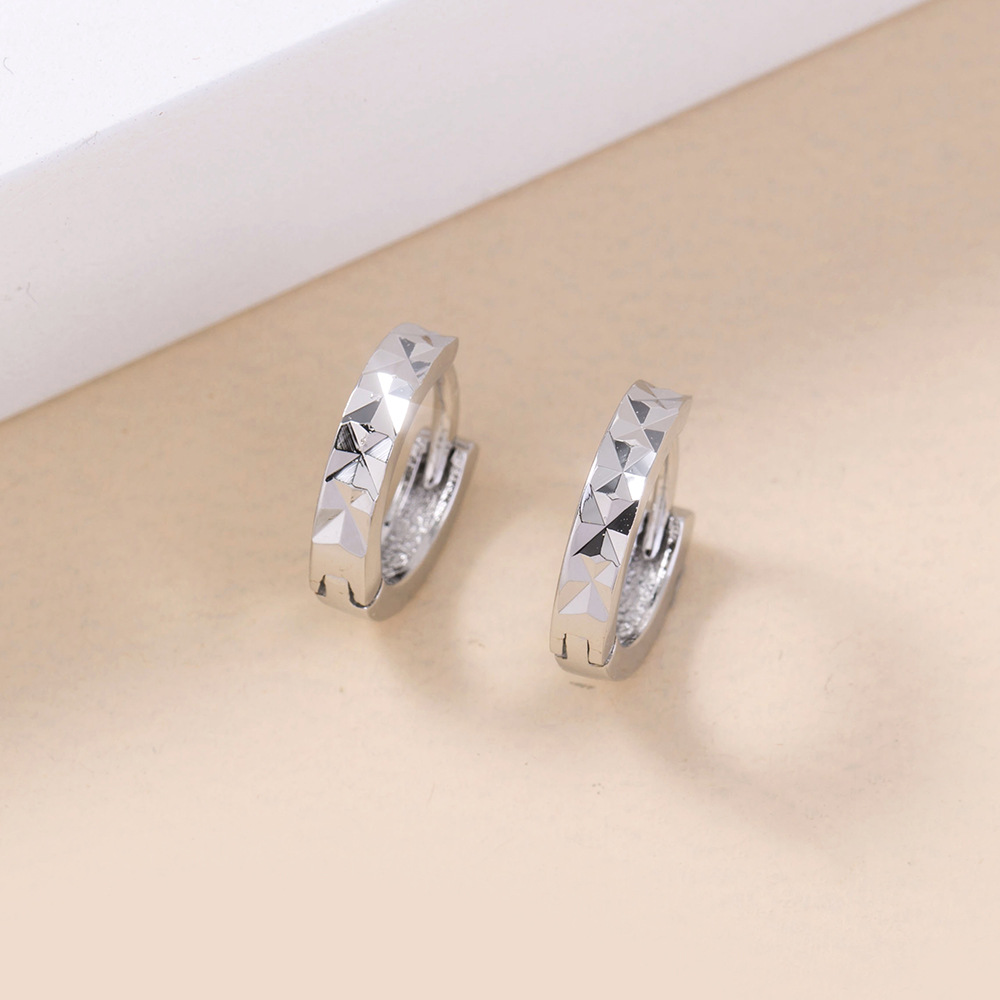 

Fashion Designers Accessories European And American Fashionable Accessorie Street Hip-Hop Pattern Eardrop Fashion All-Match Niche Ear Clips Small Earrings