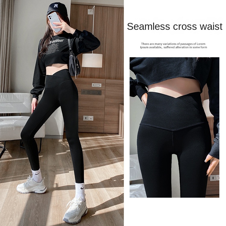 how I style plain black leggings these are luluemon aligns btw #fyp #foryou #outfitideas #outfitinspo-image-785116534