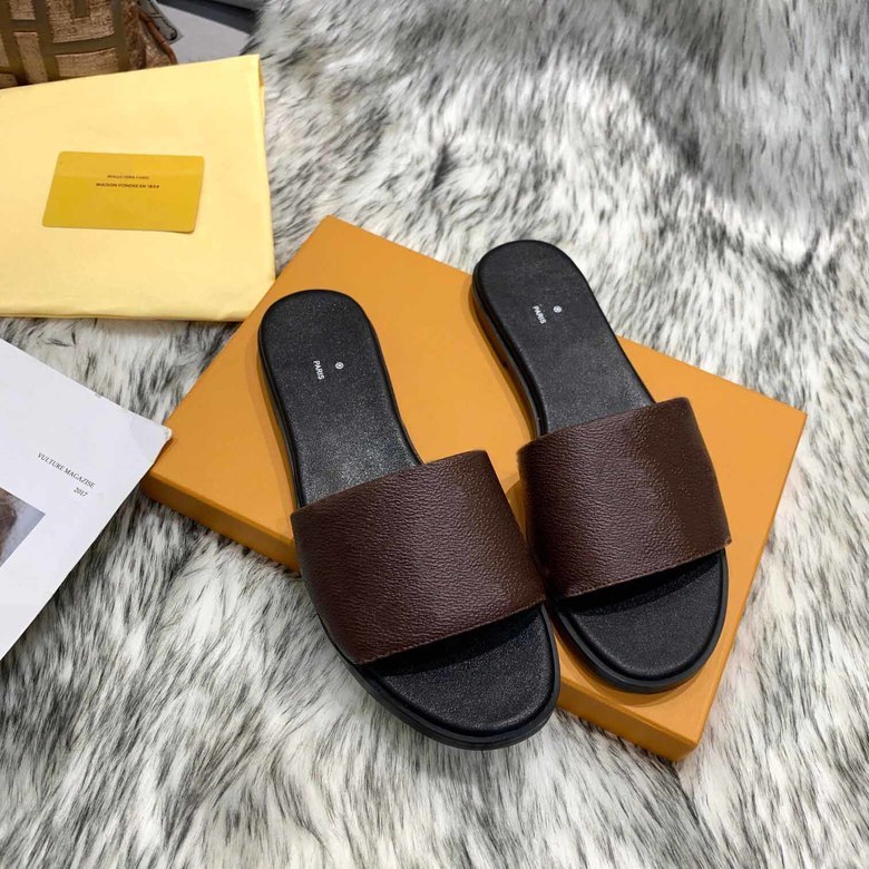 

Sandal Women Classic Slipper Designer Shoes Luxury Summer Fashion Wide Flat Slippery Thick Slide Sandals Flip Flops, Black