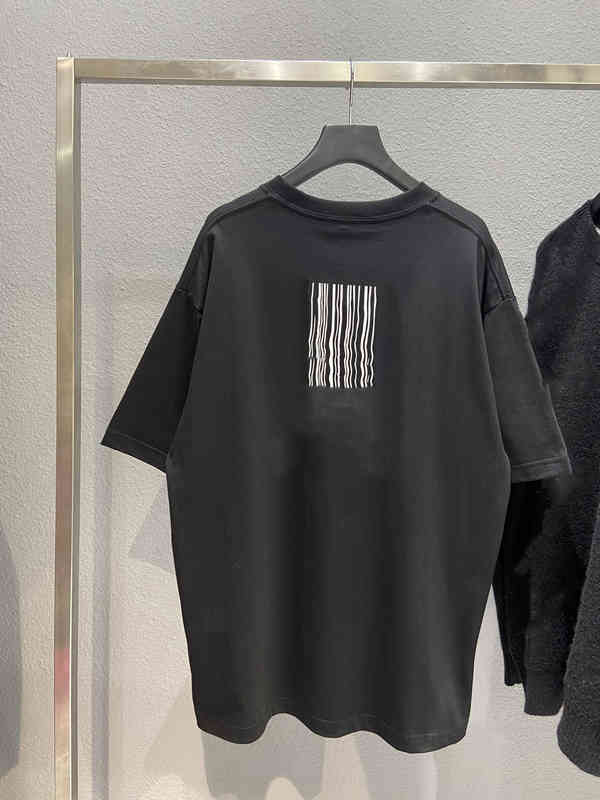 

Hip Hop Designer t Shirt High Version Early Spring New Bar Code Line Letter Printing Ins Couple Casual Short Sleeve T-shirt Fashion Brand, Black