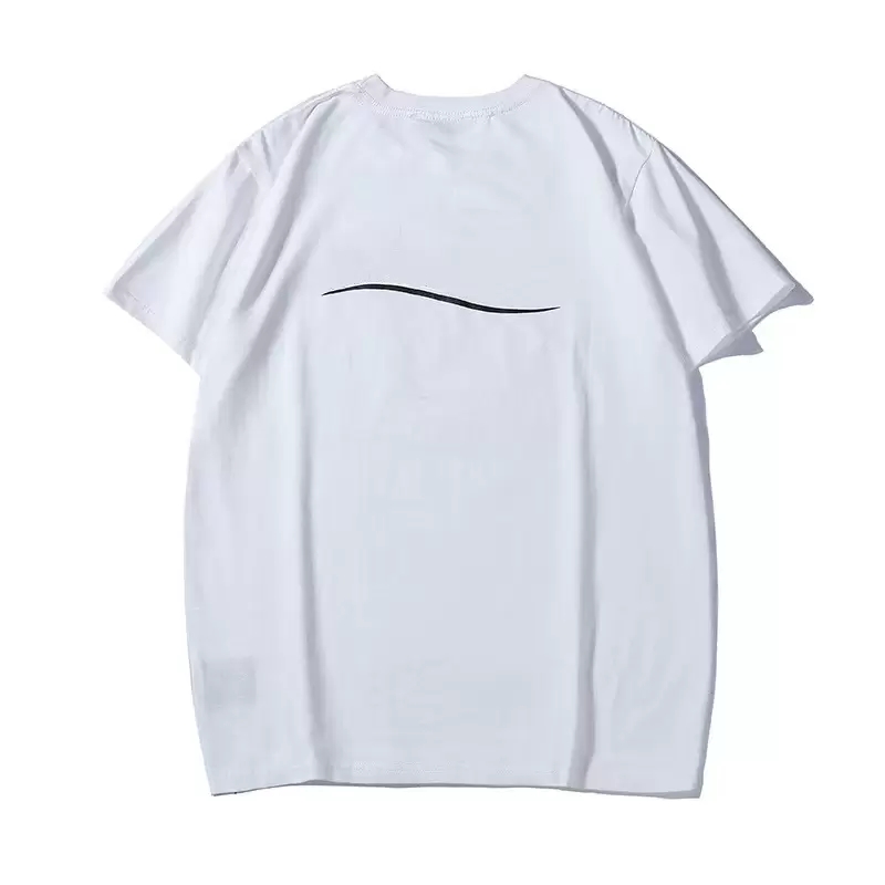 2022 T-shirts Designer pour hommes pour hommes t-shirts et shorts à manches d'été amateurs de manches courtes de luxe