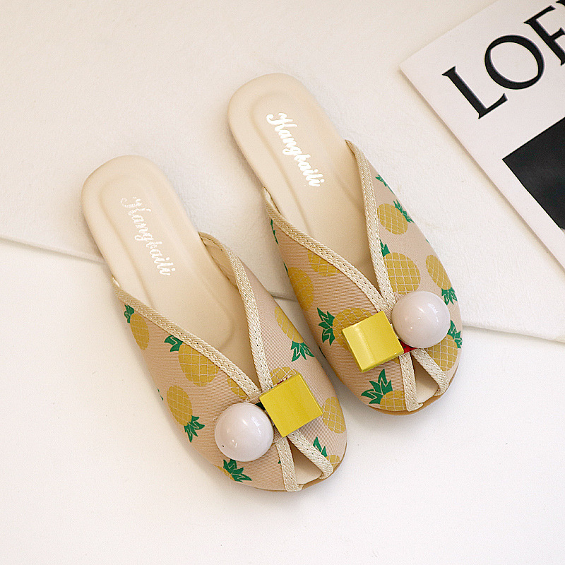 

Home Slippers Shoes Women Mute Flip white color for outside girl, Regular