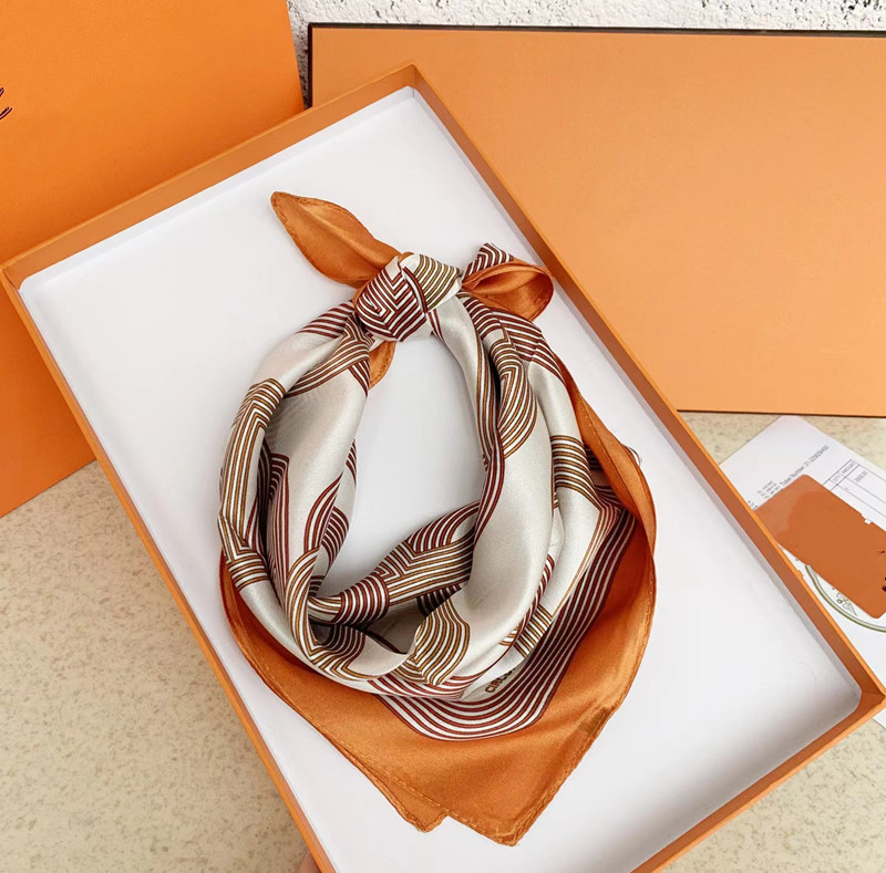 

With BOX Designers Scarves 2022 100% Pure Silk Scarf Women Pashmina Foulard Square Small Headband Fashion Print Scarves H068