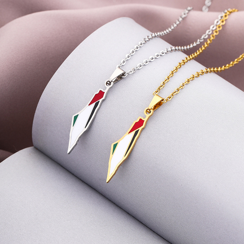 

Israel and Palestine Map Pendant Necklace Fashion Light Luxury Women's Clavicle Chain Personality Pendant Gift