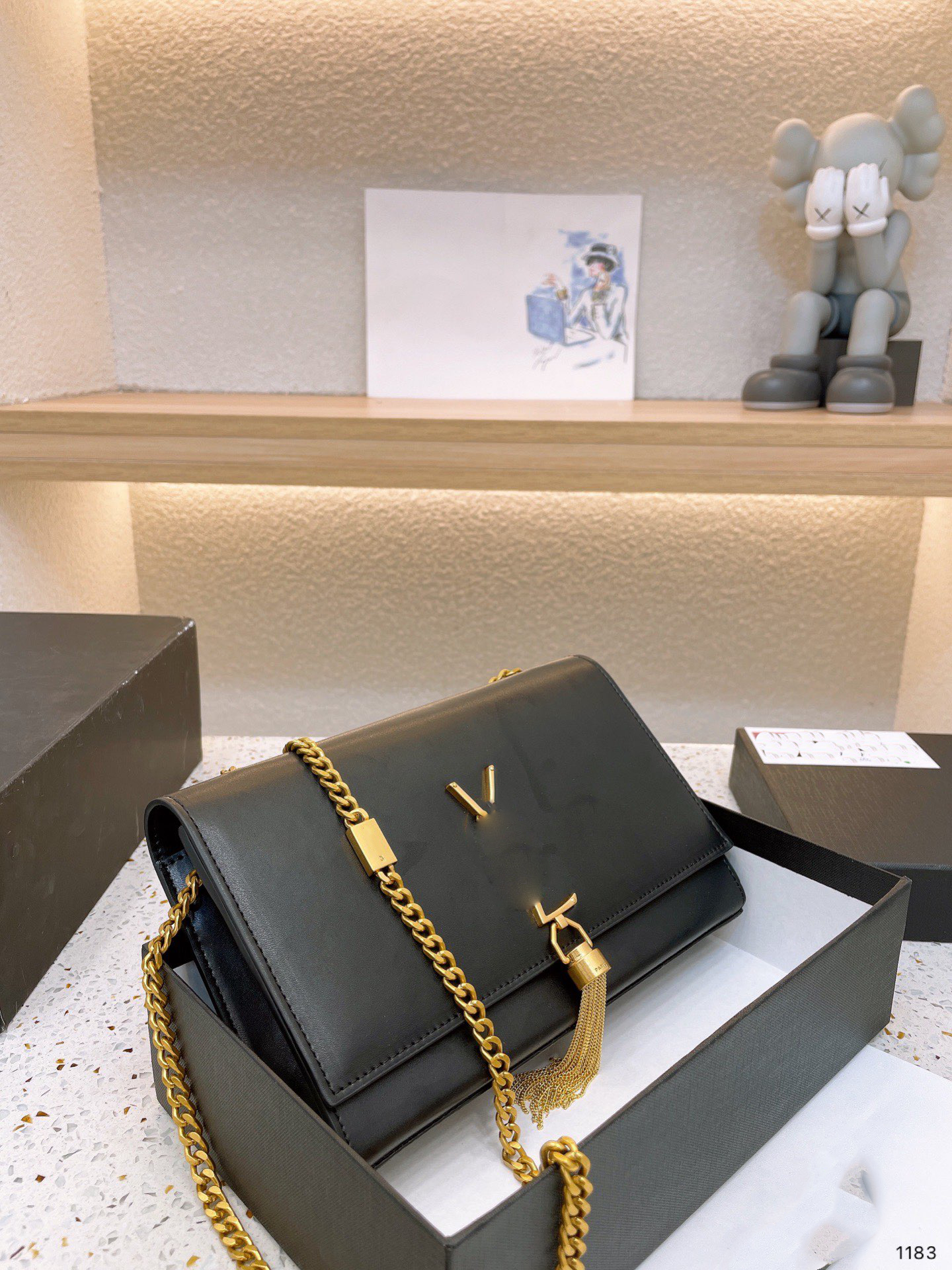 

women's designers shoulder bag Luxury tote purse handbag message bags cluth top quality classic Genuine leather Crossbody fashion Kate Gold chain Size 24CM, White