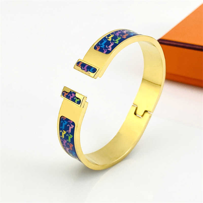 

Designer Bangle Women Bracelets With Pattern H Letters Luxury Jewelry Fashion HermeingBracelet Party Wedding Couple Gifts Woman SIZE-17 DGD