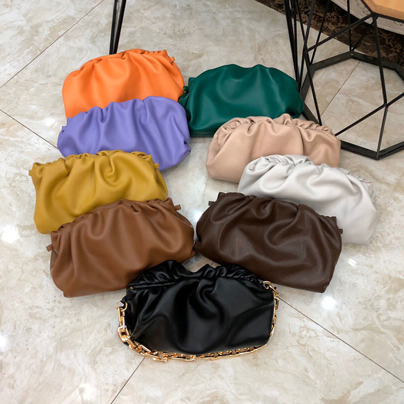 

Designer clutch womens luxury designer bag hands Soft voluminous shoulder The Chain Pouch crossbody women s, Black