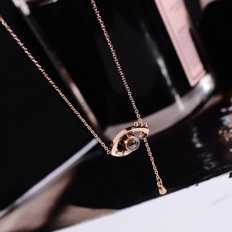 

Pendant Necklaces RUO Rose Gold 100 Languages I Love You Projection Necklace Eyes Titanium Steel Jewelry Woman Birthday Gift Not FadePendant