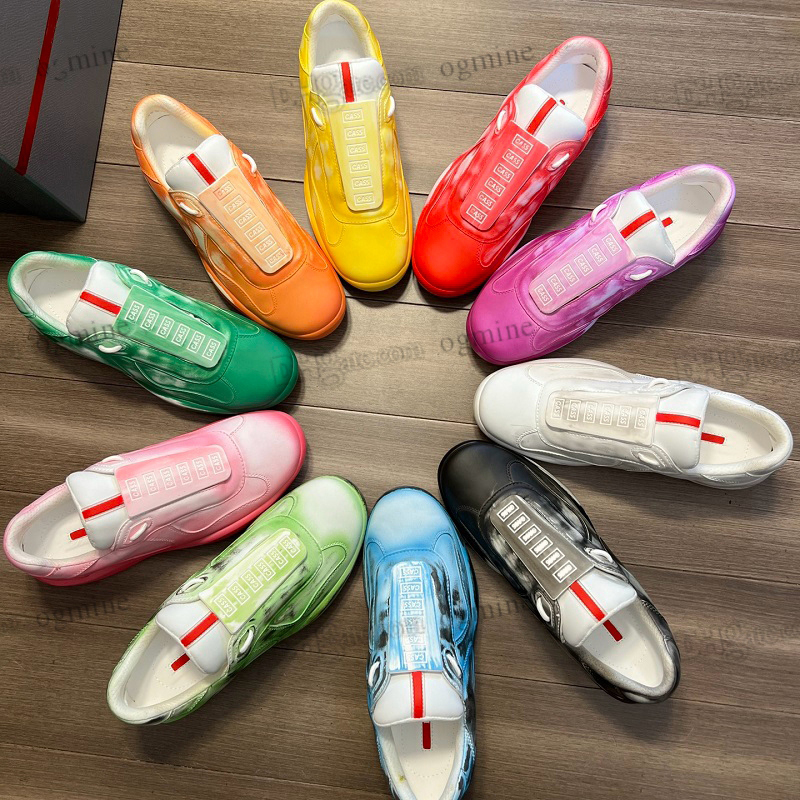 

Designer Fashion mens woman Casual shoe sneakers Red characteristic decorative line rubber Patent leather technical fabric flexible Americas Cup men womens shoes, Hello
