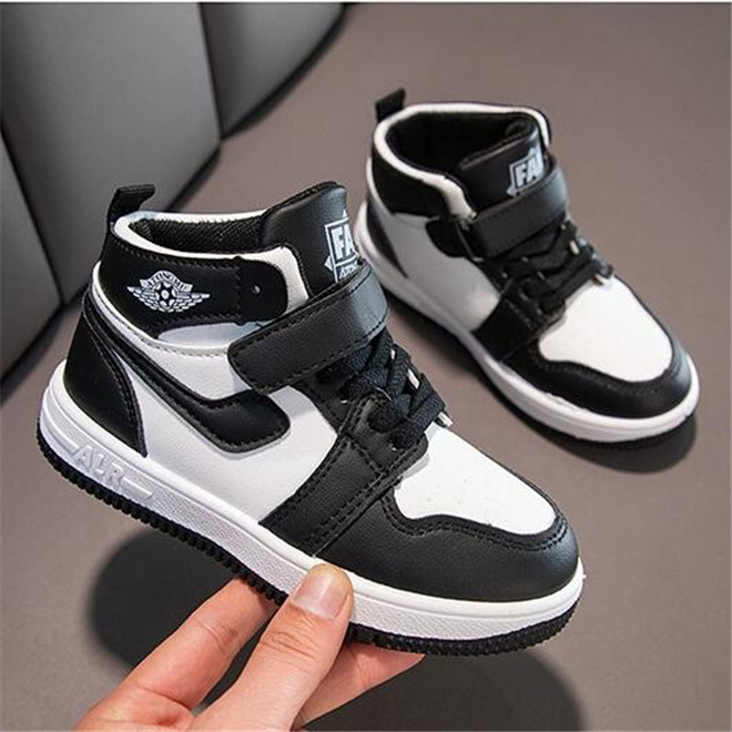 

Spring Autumn Kids Shoes Comfortable Sneakers Designer Boys Girls Sports Running Shoe Children Breathable Athletic Shoes, Black