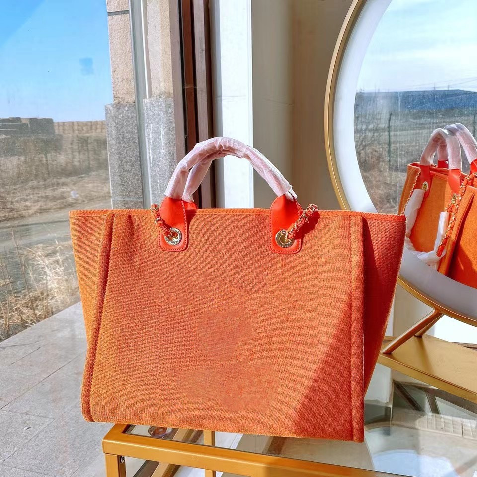 

Wholesale Classic Designer Tote Bag Fashion luxurys Handbags Women High canvas large Capacity Composite Shopping Handbag Messenger Shoulder Bags CrossbodBag, Not sold separately