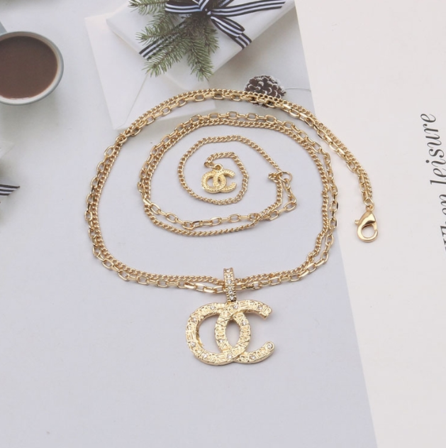 20color Luxury Designer Letter Pendant Necklaces Women Silver 18K Gold Plated Crystal Pearl Rhinestone Turquoise Necklace Chain Jewerlry Accessor