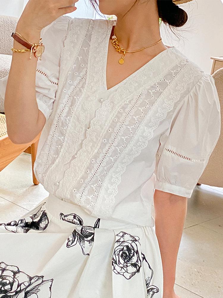 

Women' Blouses & Shirts Gypsylady White Summer Chic Shirt Elegant Lace EmbroideryWomen Blouse V-neck Sheer Sexy Office Ladies TopWomen