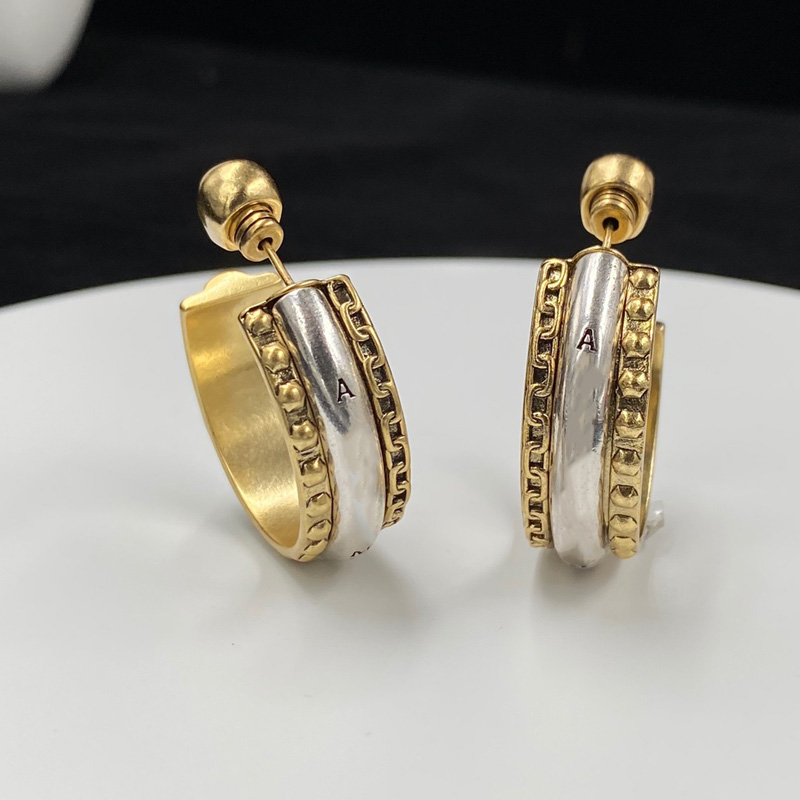 

Street Fashion Earrings Women Round Retro Earring New Designer Jewelry Womens Ear Studs Skeleton Designers Earings Accessories D2281010F