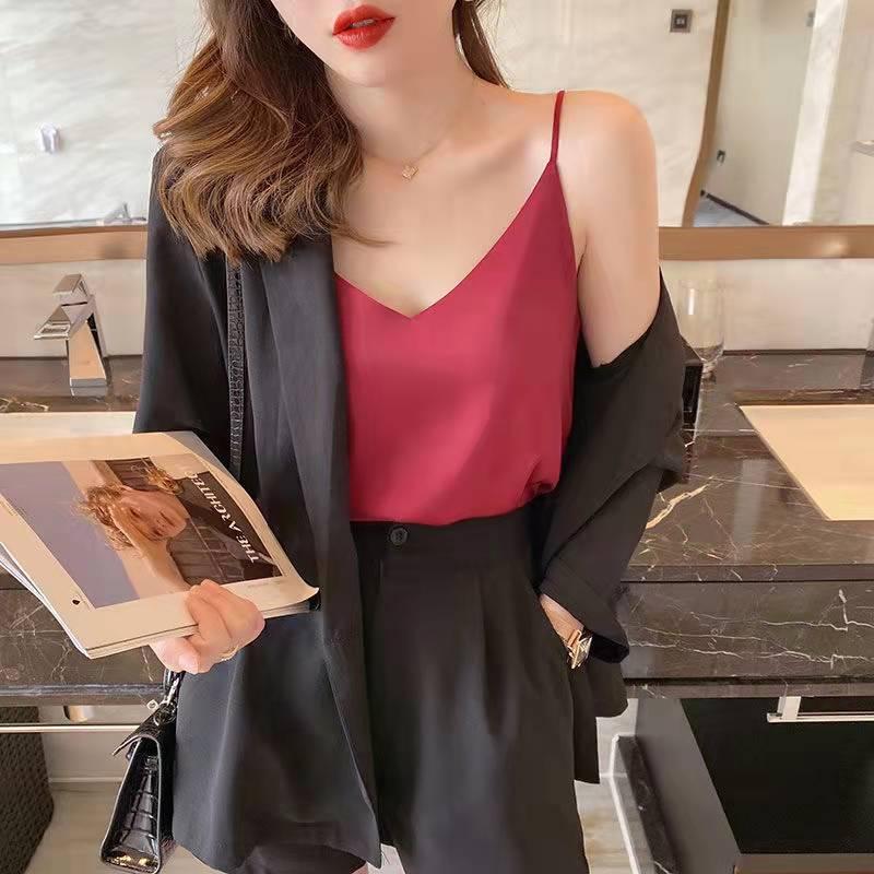 

Women' Tanks & Camis Spaghetti Strap Top Women Halter V Neck Basic White Cami Sleeveless Satin Silk Tank Tops Women' Summer CamisoleWo, Black