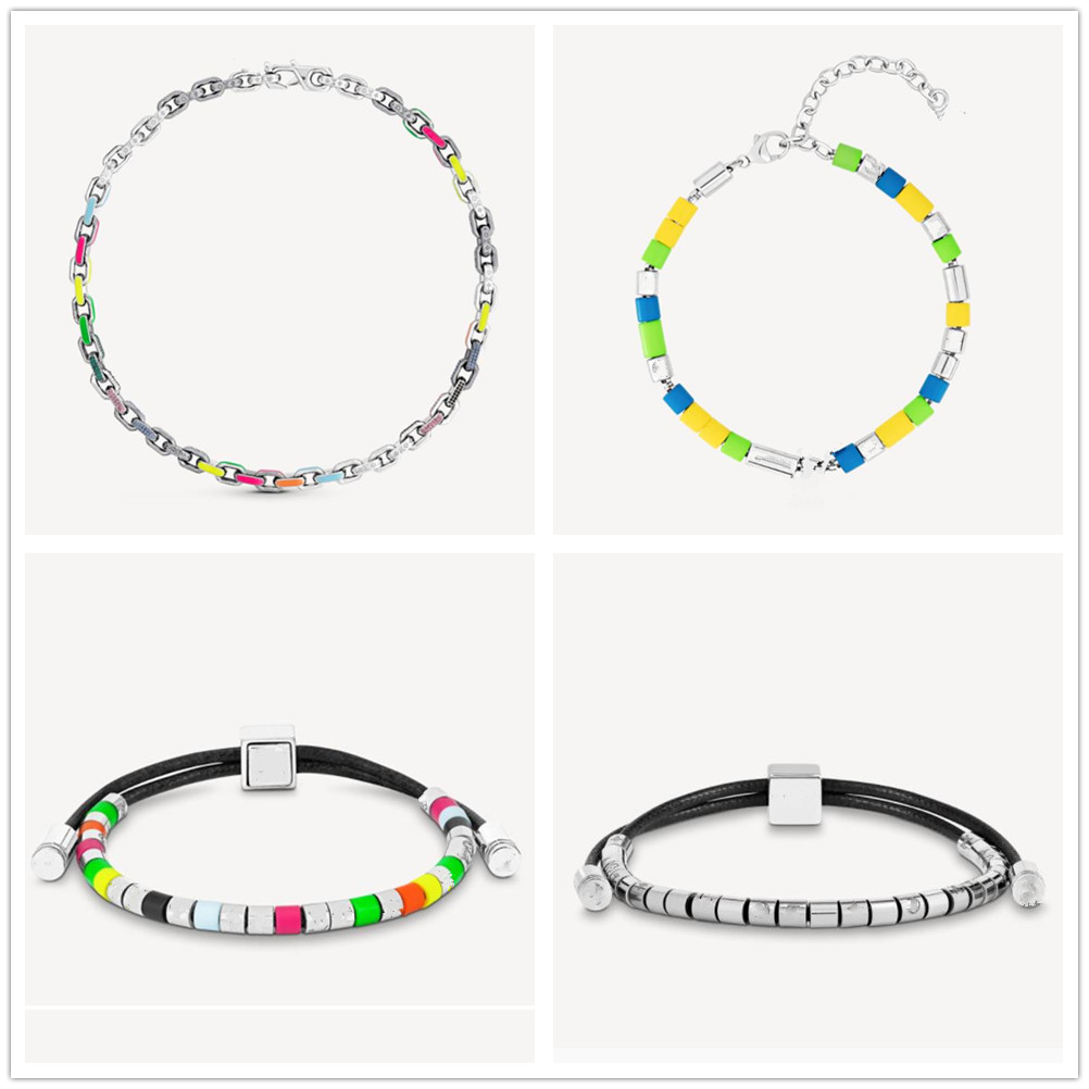 

PARADISE MONOGRAM PARTY Brands Designer Charm CHIAN Bracelets Fashion Roman Stainless Steel Gold Silver Pendant Necklaces for Men Women Jewelry SUNRISE Co Van