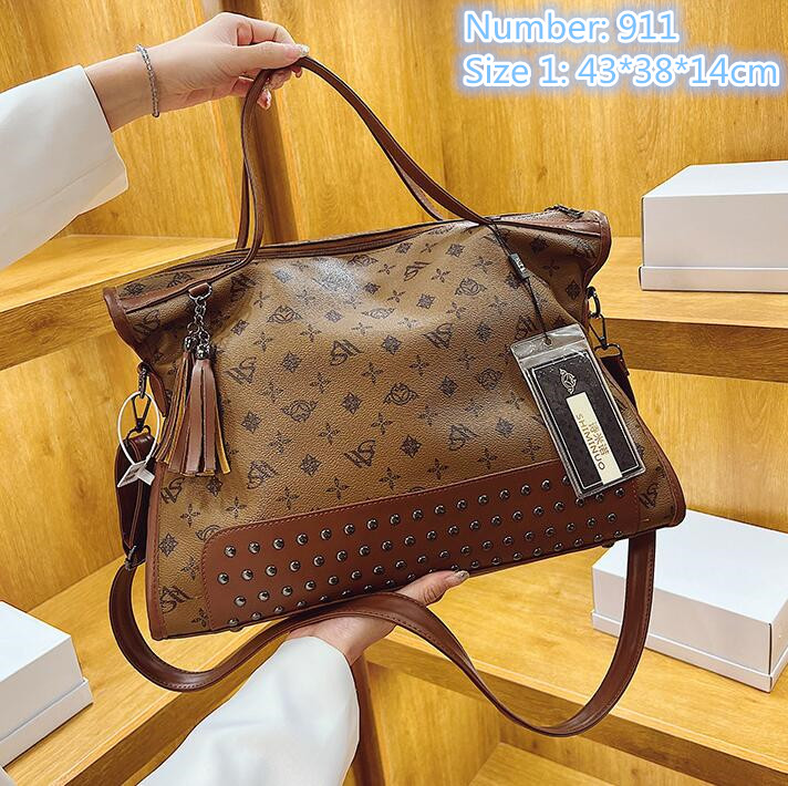 

Wholesale ladies leathers shoulder bags street trend retro frosted handbag sweet foreign tassel fashion tote bag large capacity interlayer printed backpack, Green2-0714-small