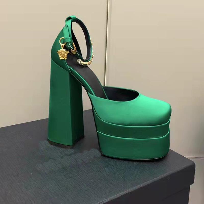 concepteur de chaussures femmes talons chaussures talon femmes sandale cristal orné bride à la cheville plate-forme en satin pompes chaussures ét