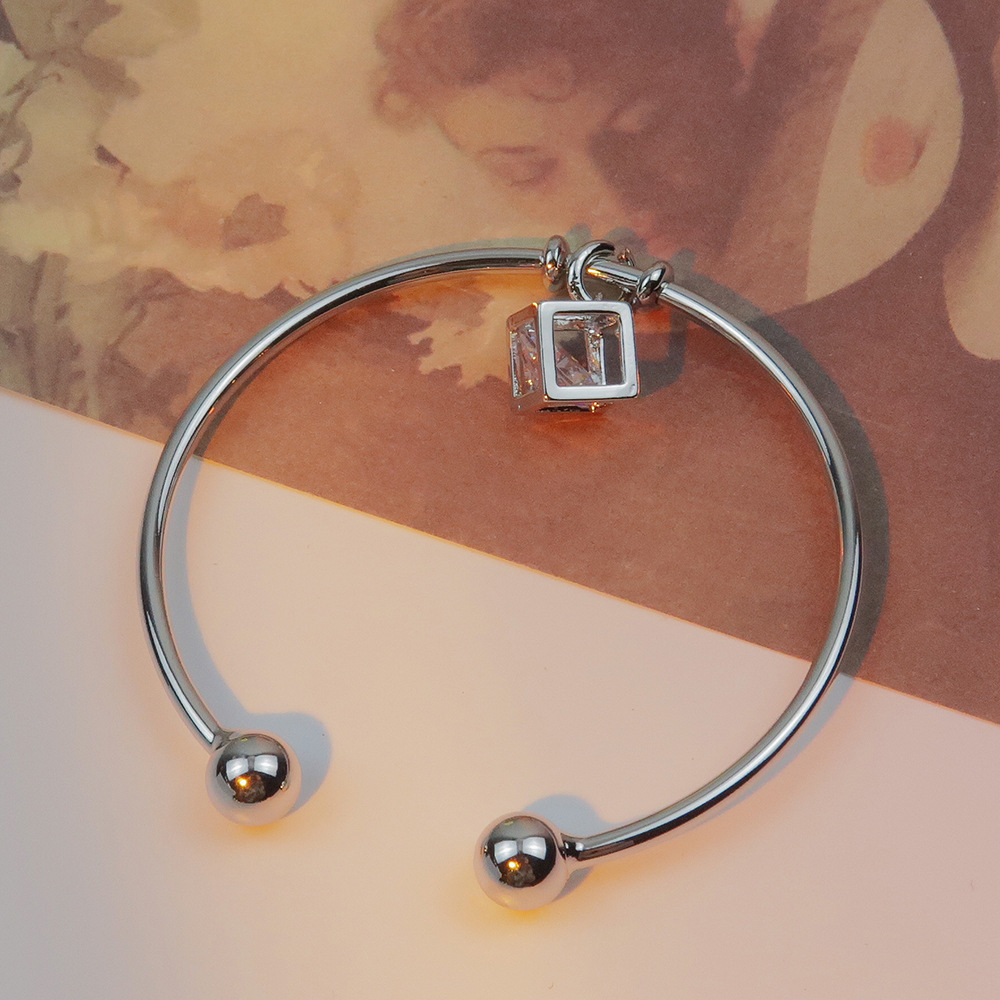 

Male and Female Lovers Bracelet New Cubic Square Zircon Bracelet Copper Plated