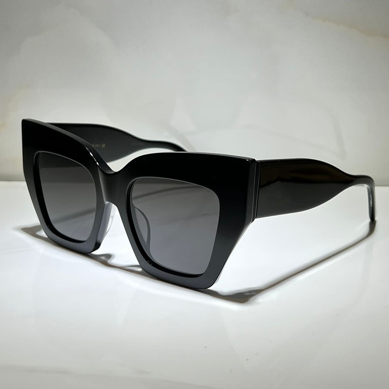 

SUNGLASSES Unisex Summer 0966 Cat Eye Style Anti-Ultraviolet Retro Plate Plank Frame Eyeglasses Random Box