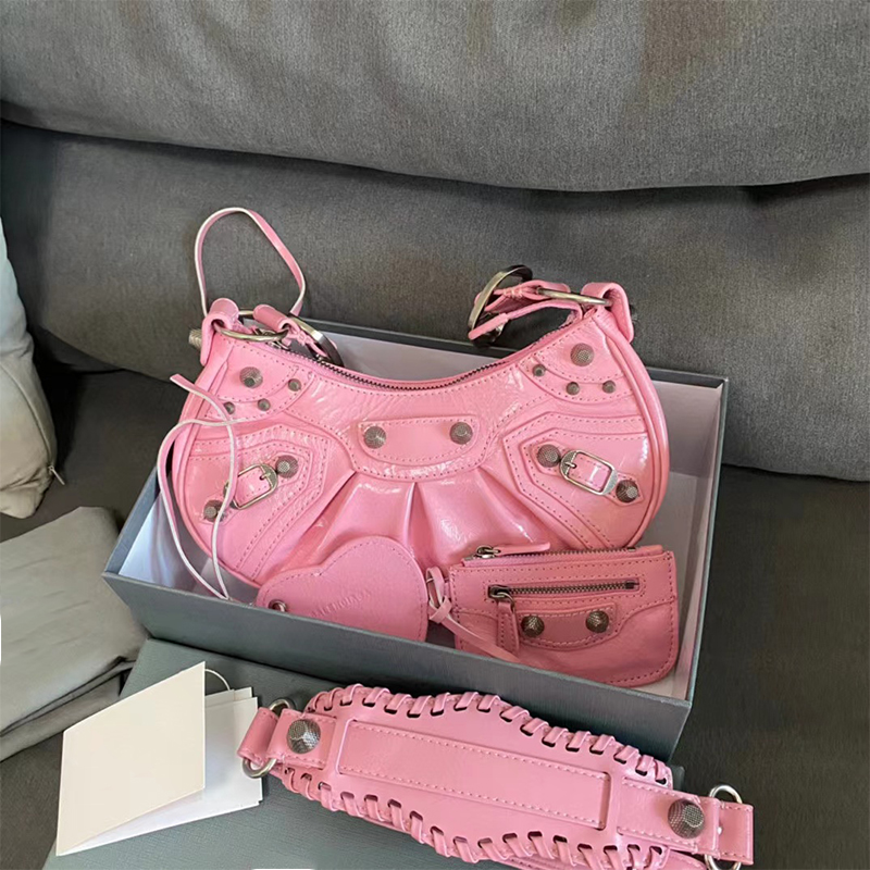 

Top Quality Luxury Totes Crossbody Bags for Women Fashion Designers Retro New Lady Tote Cowhide Shoulder Purses 6 Color with Mirror Cross Body, Black