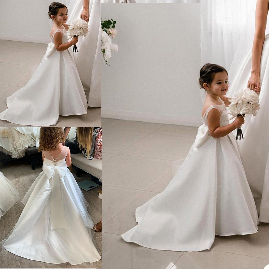 

Lovely White Little A-Line Flower Girl Dresses For Wedding Party Gowns Floor Length Sleeveless Ribbon Lace Bow Appliques Kids Prom First Communion Dress, Brown