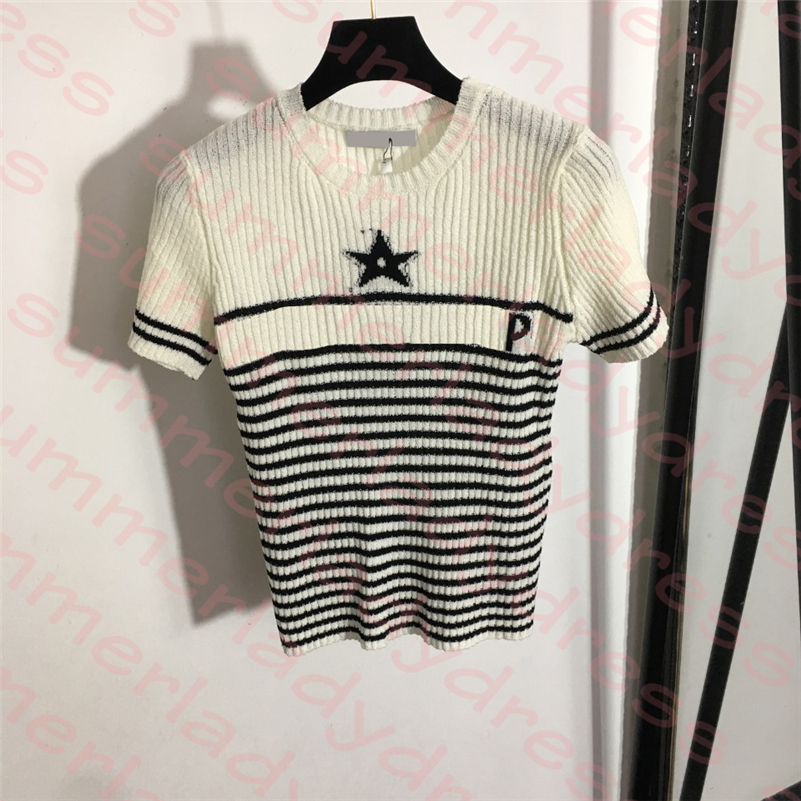 Femme à manches courtes à manches courtes à manches décontractées T-shirt élastique slim t-t-t-t-shirt imprimé le créateur de créateur