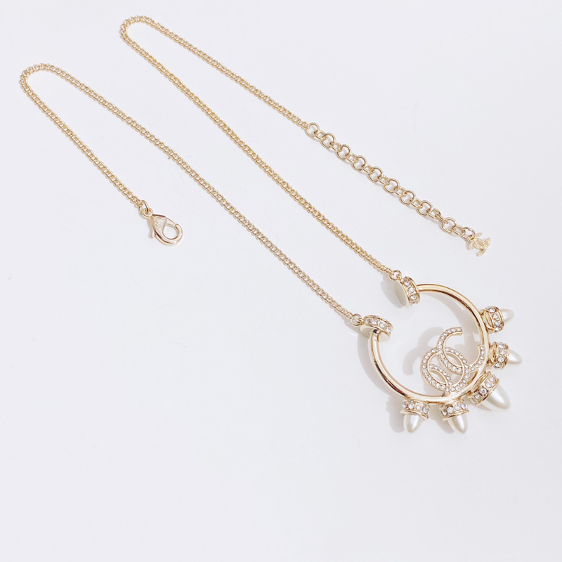 

Luxury Women Designer Necklace Choker Chain Crystal Imitation Pearl 18K Gold Plated Brass Copper C-Letter Pendants Necklaces Statement Wedding Jewelry B124