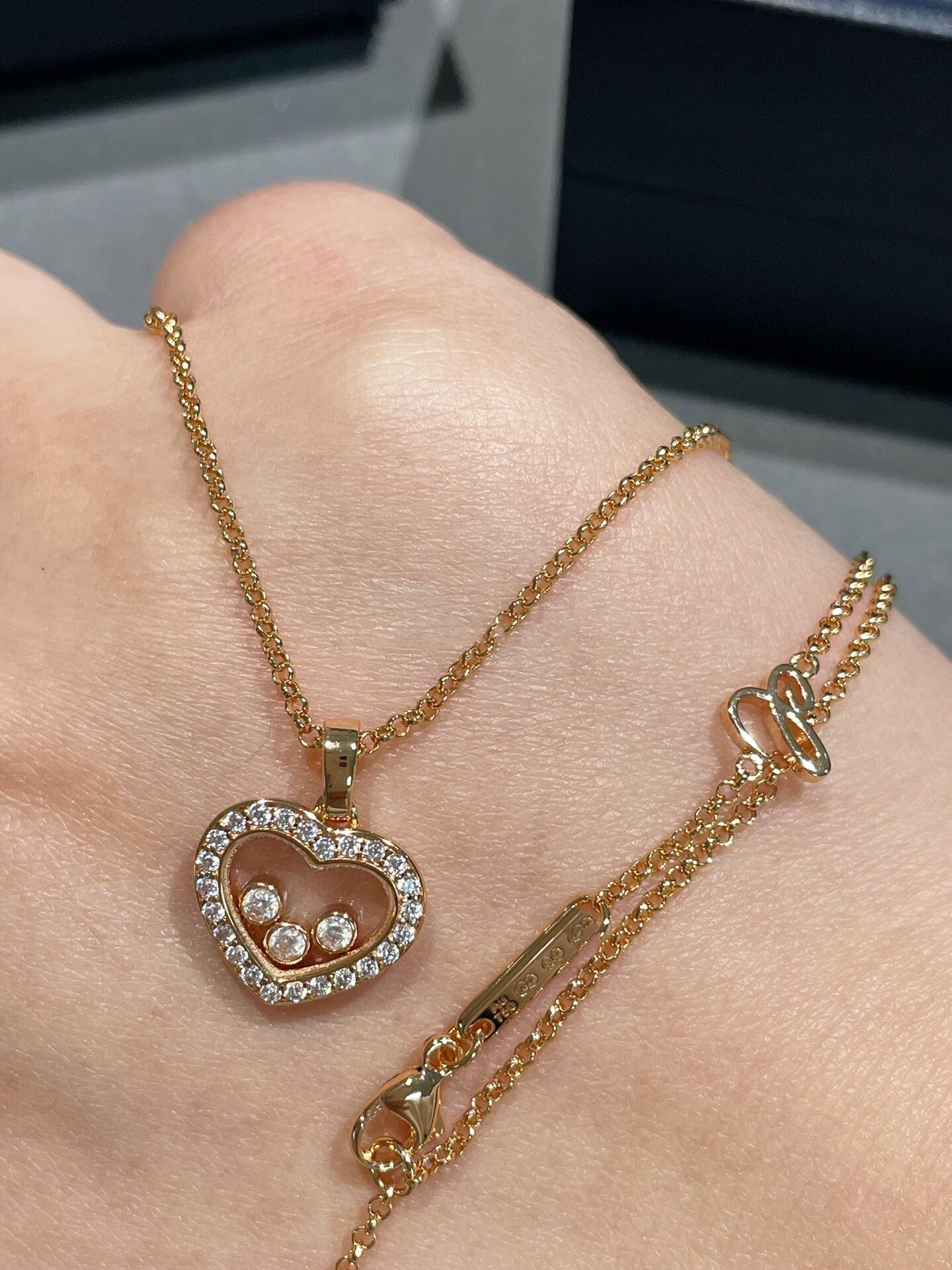 Pendant Necklaces Happy diamond three diamonds turn the outer ring of love while drilling double-sided glass necklace clavicle chain choprd