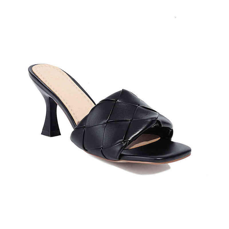 

Fashion High Heel Square Toe Women's Shoes 40-43 Large Hollow Breathable Outdoor Slippers, White