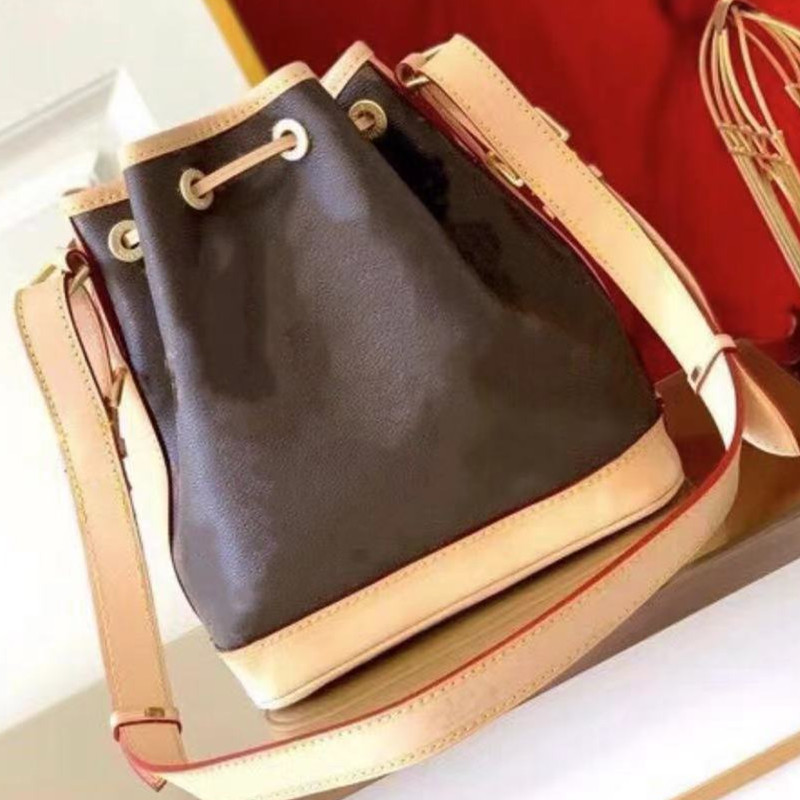 

2022 Famous women bag classical high quality women handbag with Serial Number large capacity shoulder tote bags day clutch purse 03, Deep brown