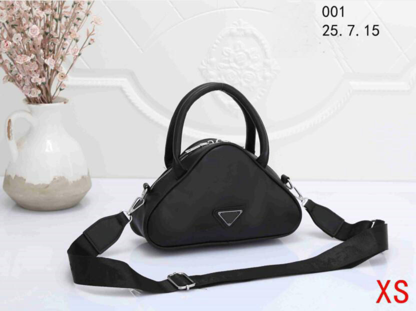 

Designer- Women Hobo Shoulder Bag triangle brand Fashion nylon Shopping Handbags Lady Half Moon Handbag Luxurys bags purse, Green