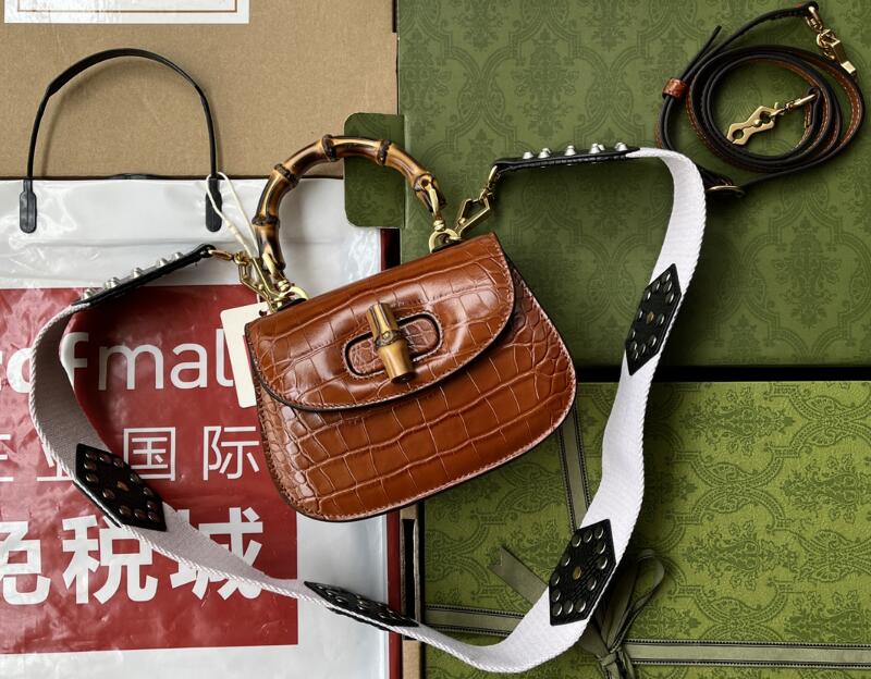 Realfine Totes 5A 686864 17 cm Crocodile Alligator Bambou 1947 Mini Fourre-Tout Sacs À Main Poignée Supérieure Bourse Pour Femmes avec sac à pous