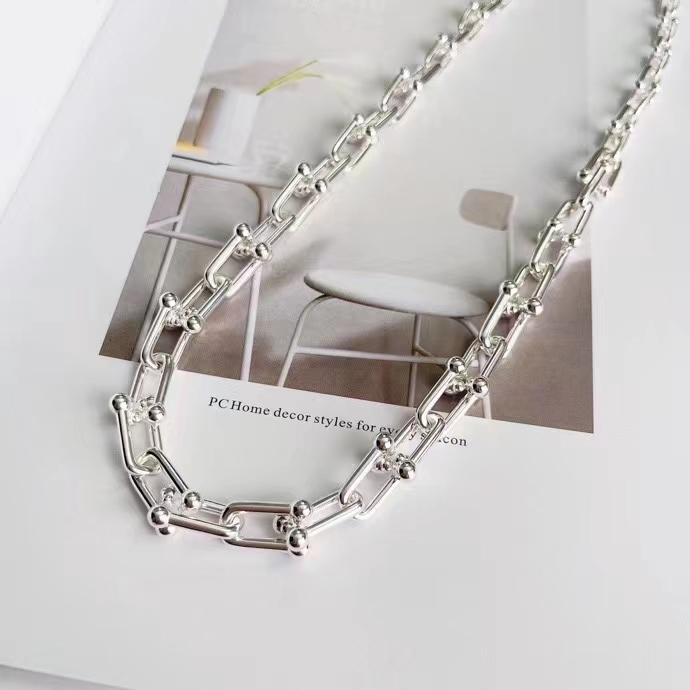 

Necklace Bracelet Gradual change horseshoe hardware designerWomen Men couple fashion watche Top Quality Wedding Party Thanksgiving Day Valentine 3 colors 23