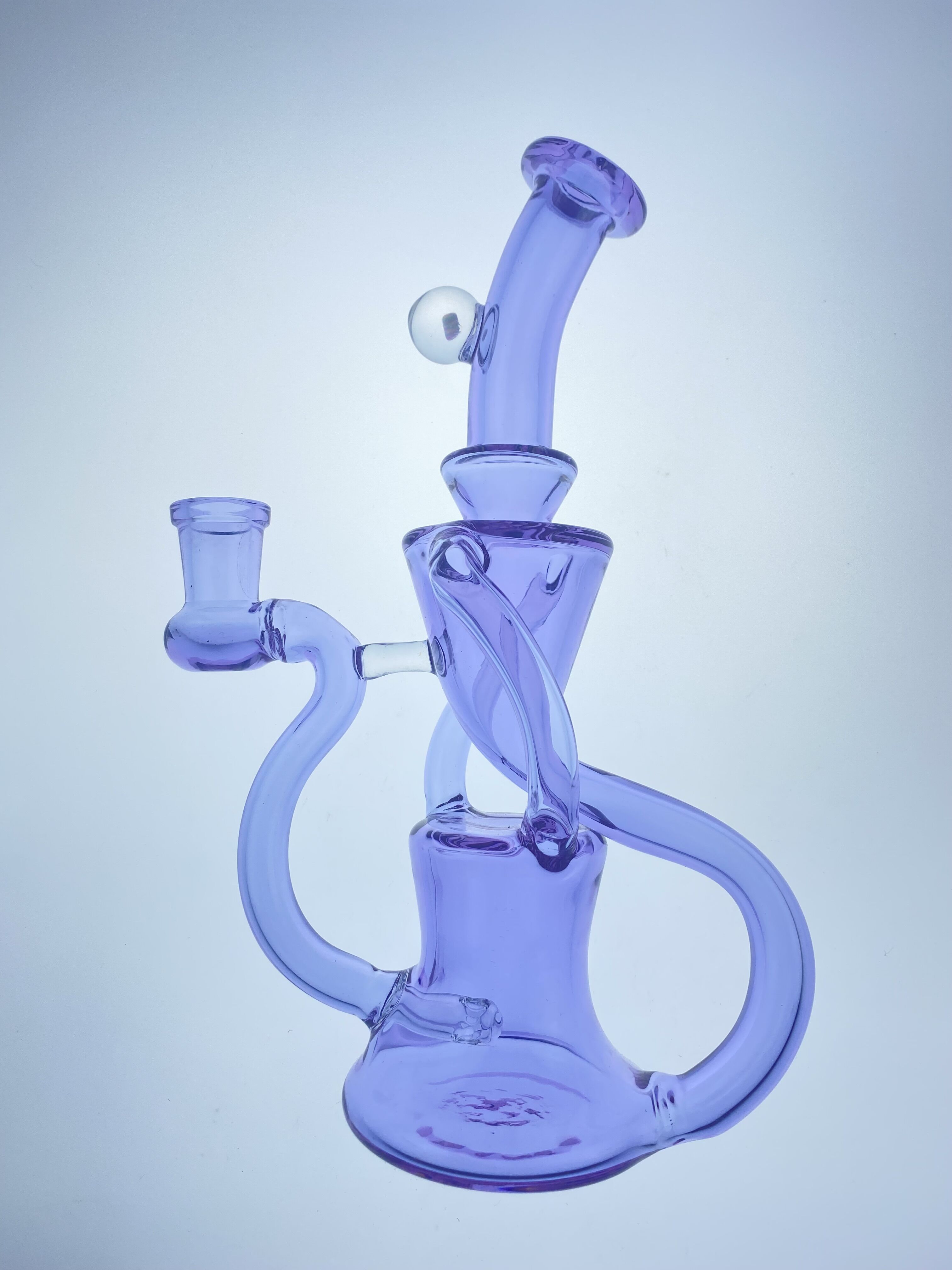 

Discount Smoking Pipes recycle purple cfl with a opal 14mm joint