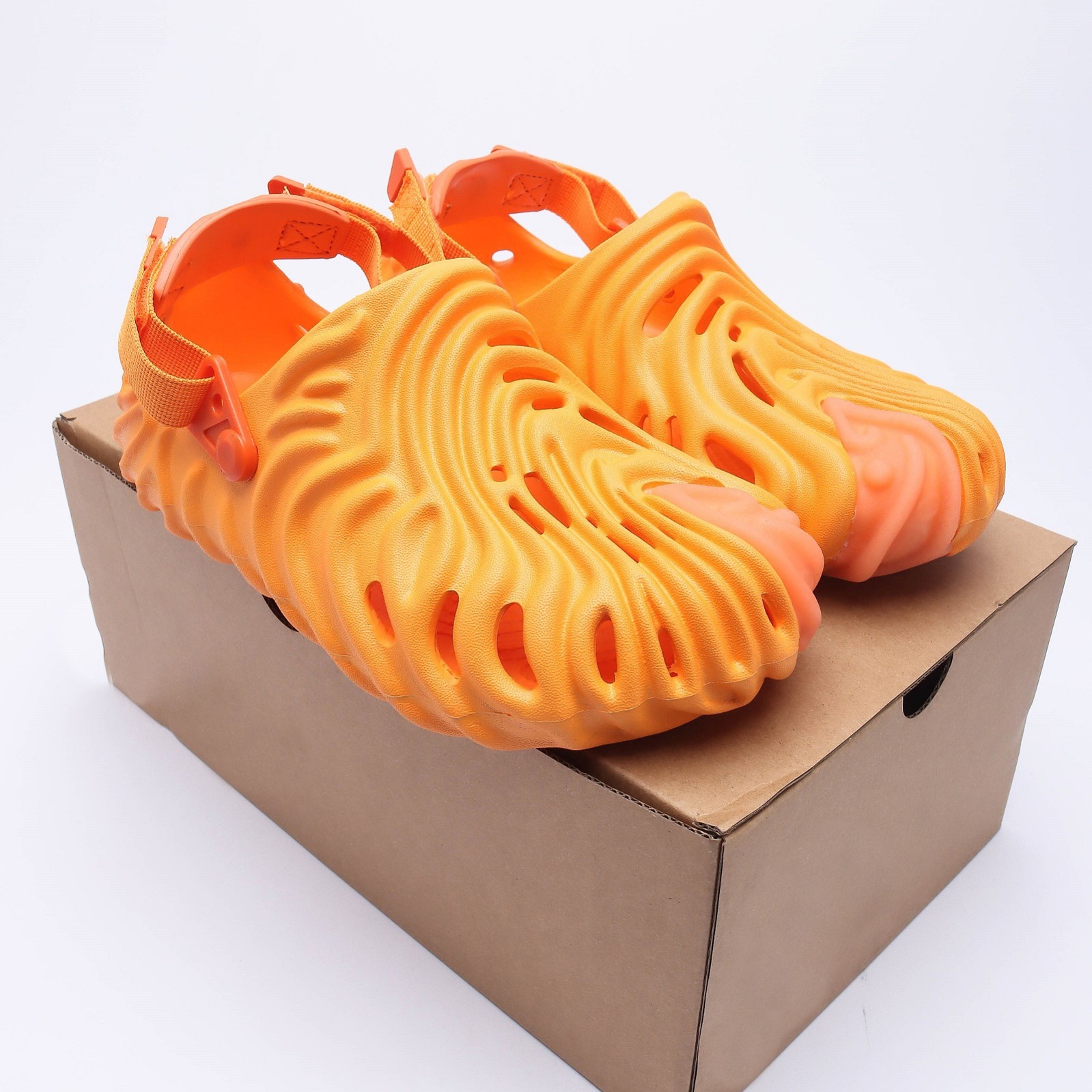 

Designer Pantoufle Sandals Salehe Bembury Pollex Clogs croc Sandals Beach Slipper Cobbler Top Quality Peach Camo Realtree Pool Mules size 36-46, Customize