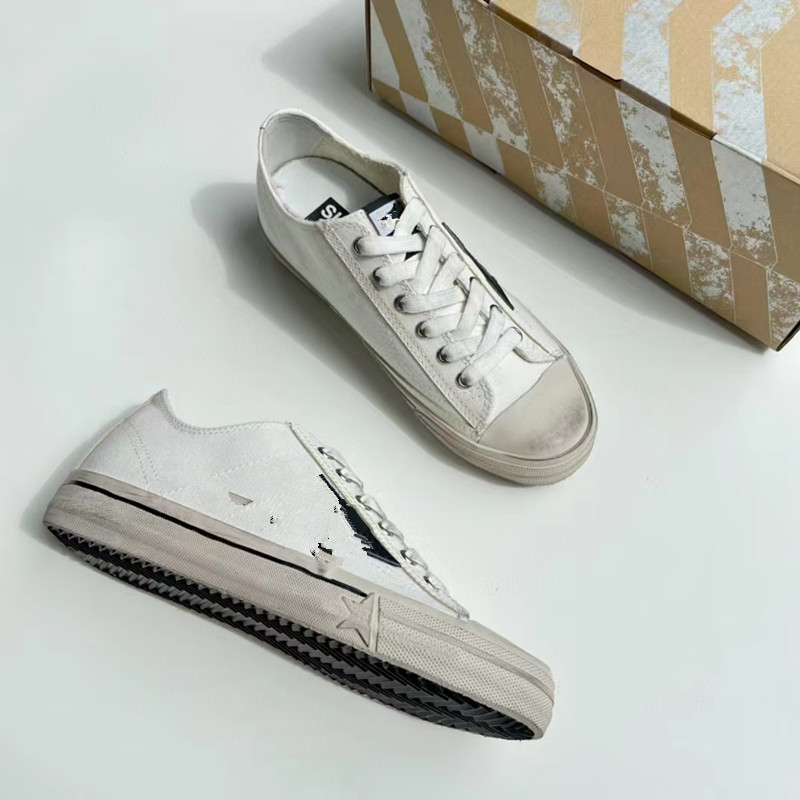 ENGLAND And Italy Deluxe Brand Golden Sneakers Super Star Sequin Classic White Do-old Dirty Shoes Goose Designer Women Man Casual Shoes Diamond S