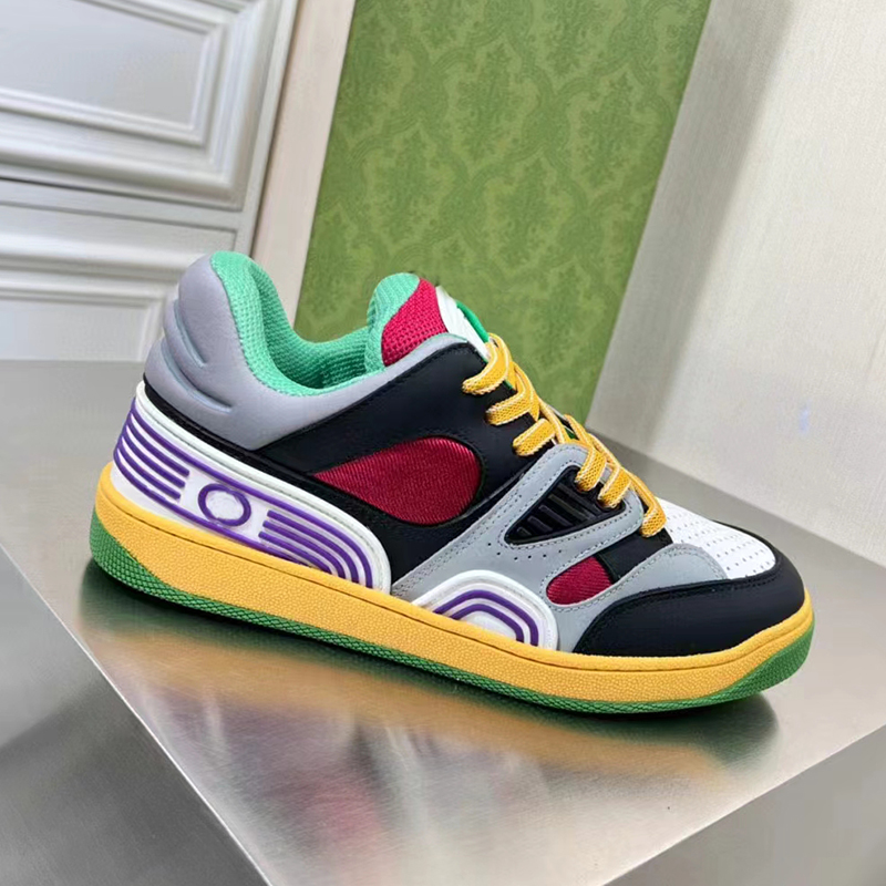 

Designer 2022 men's and women's casual shoes luxury white black red retro green blue couple low Top Sneakers jogging and walking, Yellow