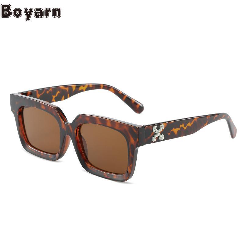 

Sunglasses Large Frame European And American Fashion Box Women's Men's SunglassesSunglasses
