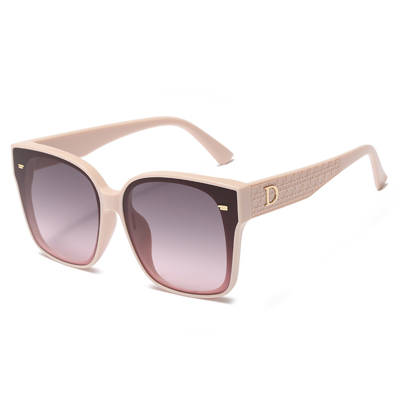 Designer Sunglass Women Eyeglasses Outdoor Shades PC Frame Fashion Classic Lady Sun Glasses Mirrors for Womens Luxury Sunglasse
