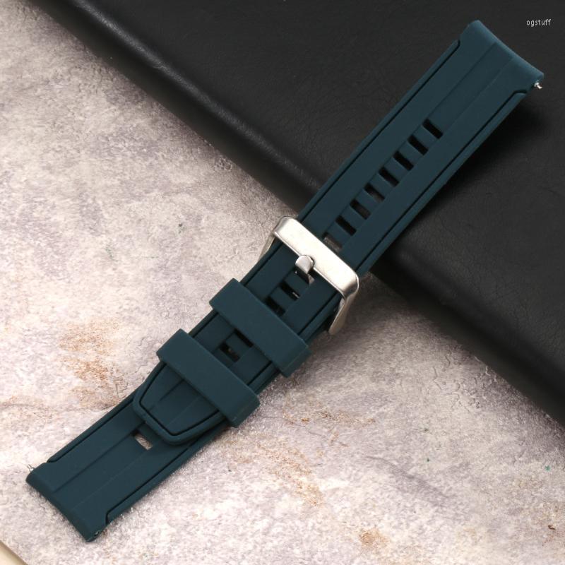 

Watch Bands 20mm Soft Silicone Strap Fashion Dark Green Replacement 17 Hole Pin Buckle Bracelet Men And Women Universal StrapWatch