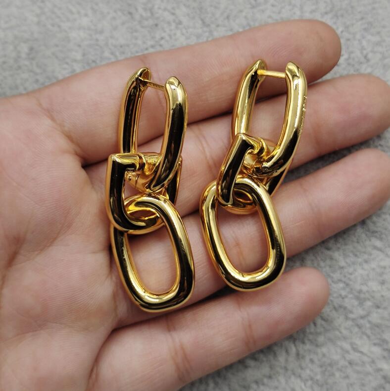 

Designer Jewelry Women Dangle thick chain tassel earring High Quality B letters logo shiny non-fading ladies rugged earring studs E02