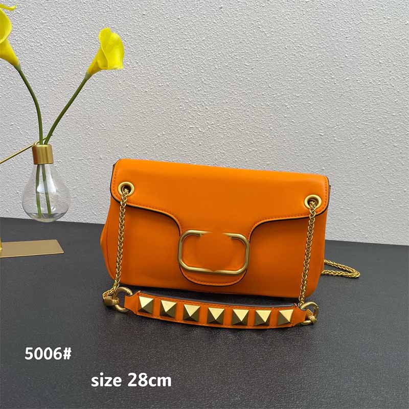 

Luxury designer Bags cow leather shoulder bag metal texture Chain shoulder straps with pads wallet vintage brass Magnetic snap closure handbag Fast delivery, Customize