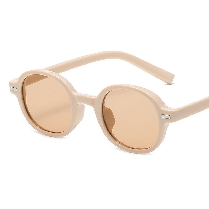 

Sunglasses Fashion Round Designer Vintage Small Frame Rivet Sun Glasses Women Holiday Goggles Shades Eyewear UV400SunglassesSunglasses