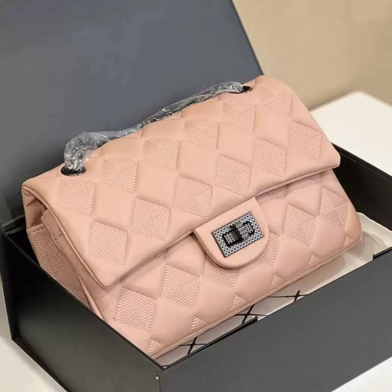 Mesdames 2,55 Sacs de créateurs à bandoulière Couleur continue en cuir authentique Classic Handbags Ruthenium Metal Chains Hands Sac à main