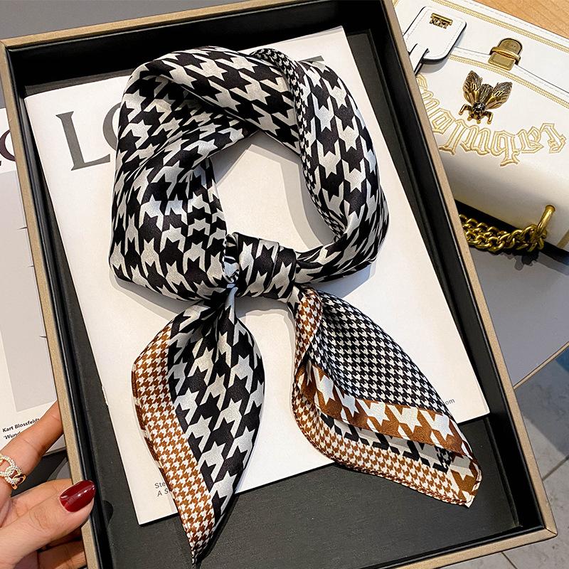 

Scarves Houndstooth Spring And Summer Silk Scarf Female Fashion Mulberry 70 Small Square Shawl ScarfScarves