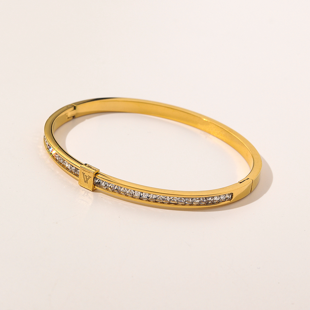 

Europe America Fashion Style Bracelets Women Bangle Luxury Designer Jewelry Crystal 18K Gold Plated Stainless steel Lovers Gift Bangles Mens Bracelet ZG1510